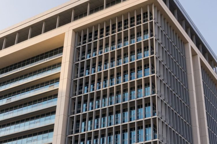 This article is a practical guide to Dubai Maritime City (DMC) for business owners, investors, and maritime professionals. It explains how DMC differs from main...