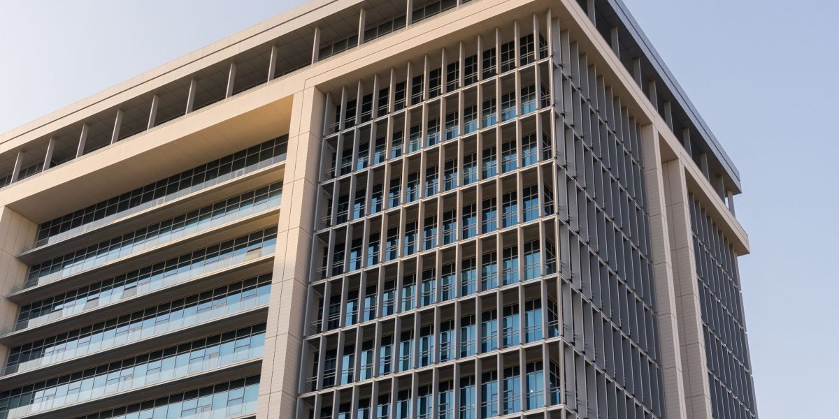 This article is a practical guide to Dubai Maritime City (DMC) for business owners, investors, and maritime professionals. It explains how DMC differs from main...