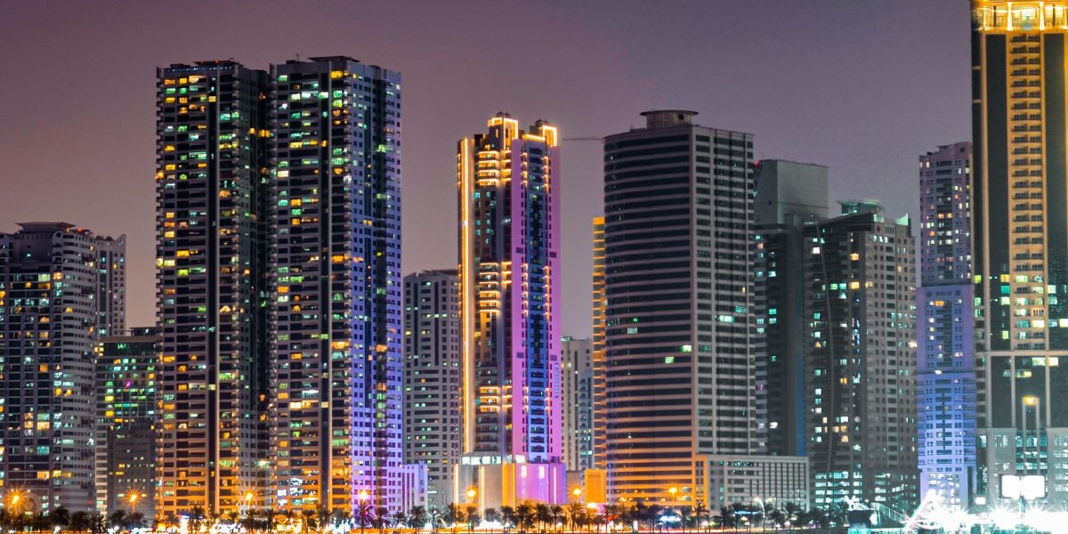 This guide helps buyers, renters and investors navigate Sharjah's 2026 real estate market with clear, practical steps. It summarizes why Sharjah is attractive—l...